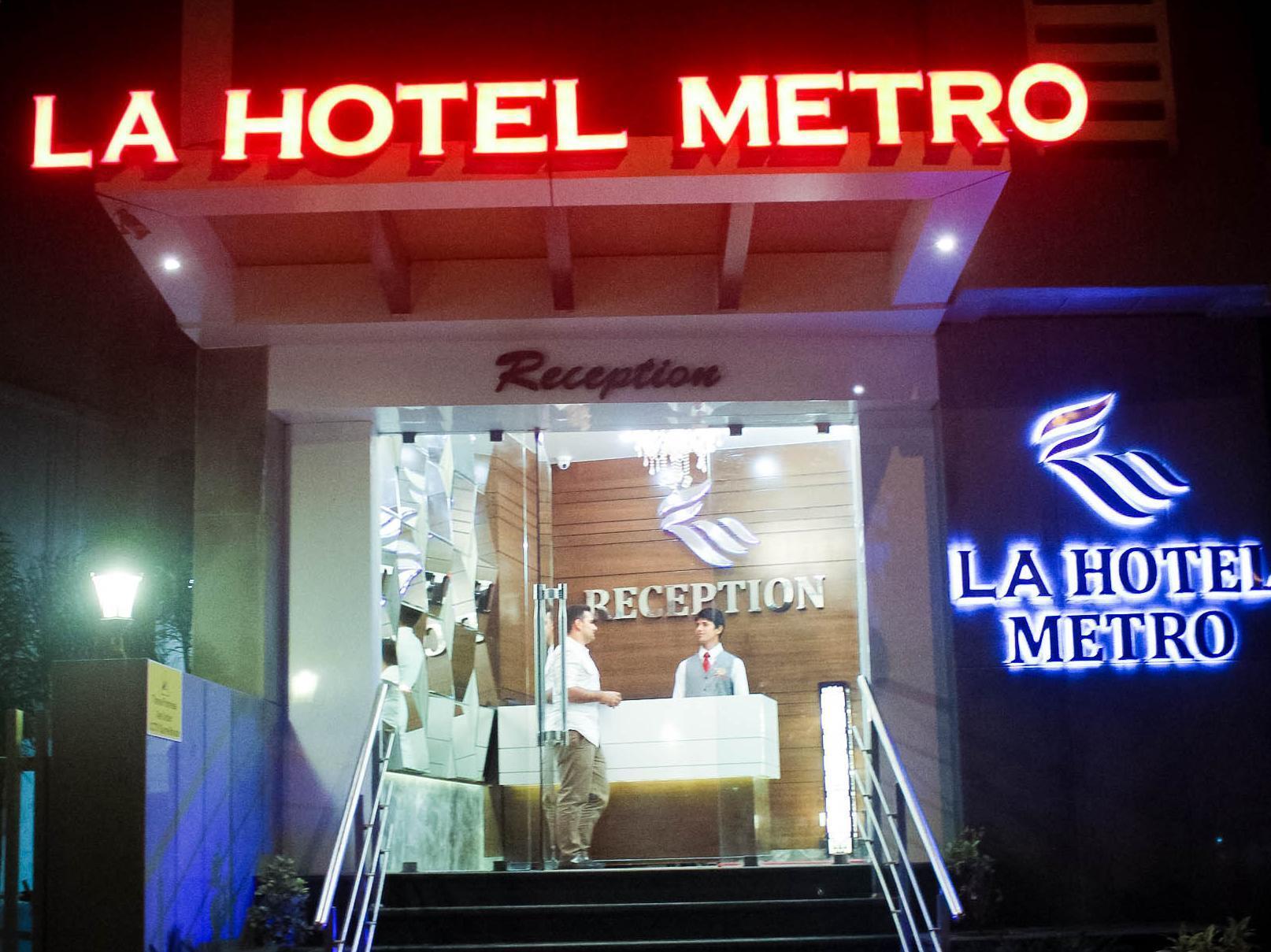 La Hotel Metro Near Bkc Mumbai Exterior photo